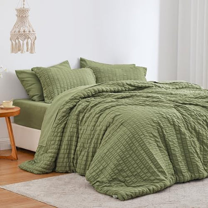 Love's cabin Seersucker Sage Green Twin XL Comforter Set
