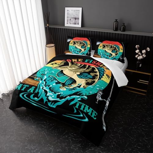 Nttopship Big Pike Fish Comforter Set,Bass Fishing Comforter Set for Boys Girls Children Fishing and Hunting Room Decor King Size with 2 Pillow Case