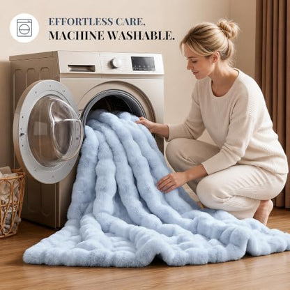 Smoofy Fluffy Faux Rabbit Fur Bubble Comforter Full Size - Light Blue
