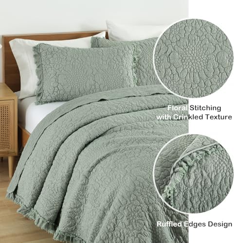 HORIMOTE HOME Sage Green Ruffled Quilt Queen Size, Shabby Chic Floral Quilt Set Lightweight Crinkled Farmhouse Rustic Bedding Set, 3 Pieces Reversible Bedspread with 2 Pillow Shams for All Season