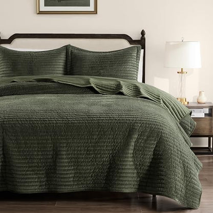 WDCOZY Velvet King Size Quilt Set - Olive Green Striped Soft Lightweight Bedspread, Dark Green Neutral Ribbed Farmhouse Country Rustic Coverlet, Modern Bedding Warm Thin Comforter, 3 Pieces