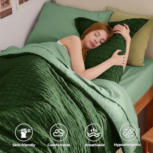 HYMOKEGE Dark Green/Sage Green Twin XL Comforter Set Seersucker 5 Pieces, All Season Luxury Bed in a Bag for Bedroom, Bedding Set with Comforter, Sheets, Pillowcase & Sham