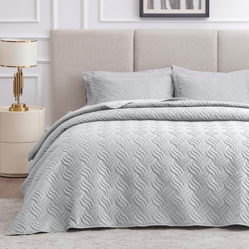 Love's cabin California King Quilt, Soft Bedspread Comforter, Light Grey