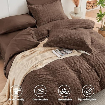 HYMOKEGE Dark Brown Queen Comforter Set Seersucker 7 Pieces, All Season Luxury Bed in a Bag Queen for Bedroom, Bedding Set with Comforter, Sheets, Pillowcases & Shams