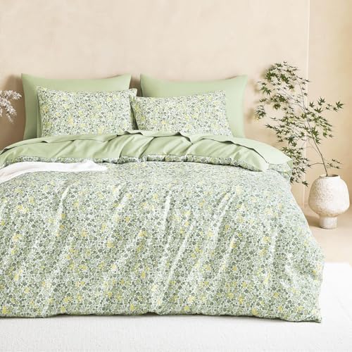 Wake In Cloud - Floral Comforter Set, Cute Vintage Flower Cottagecore Aesthetic for Women Teen Girls, Soft Lightweight Dorm Bedding, 3 Pieces, Sage Green, Full Size