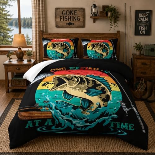 Nttopship Big Pike Fish Comforter Set,Bass Fishing Comforter Set for Boys Girls Children Fishing and Hunting Room Decor Twin Size with 2 Pillow Case