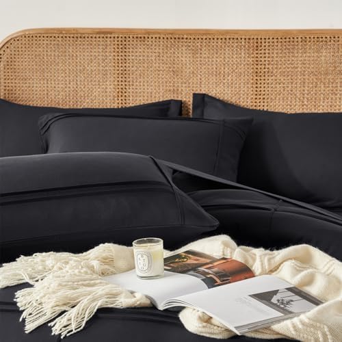 Yogeneg Full Size Comforter Set 7 Piece Bed in a Bag,Grid Pinch Pleat Black Bedding Set,Striped Textured Soft Microfiber Comforter with Sheet Set,All Season Complete Bed Set(Black,Full)