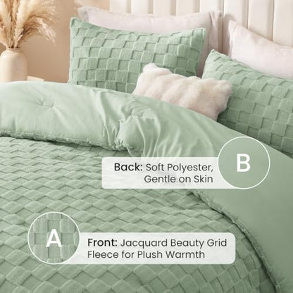 Love's cabin Fleece King Comforter Set, Fluffy & Reversible, Sage Green