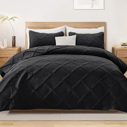Exclusivo Mezcla 3-Piece California King Size Quilt Bedding Set, Black