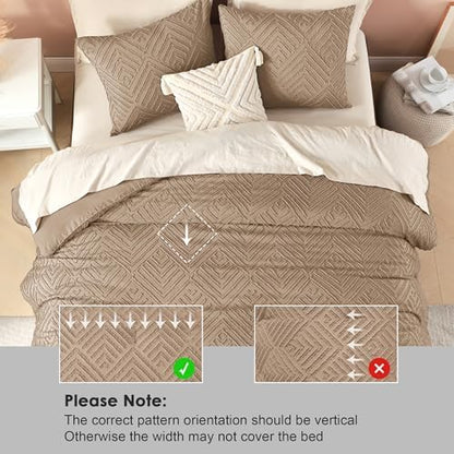 Litanika Full Size Comforter Set, 3 Pieces Taupe Tufted Boho Bedding Set