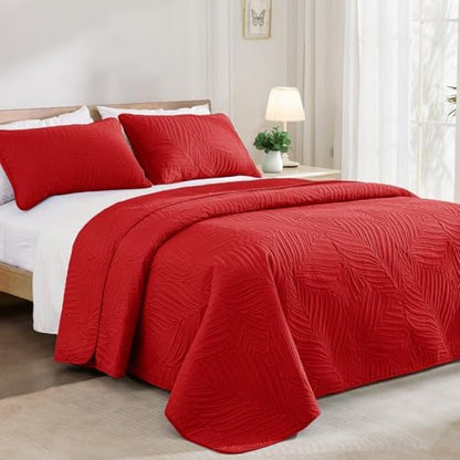 Exclusivo Mezcla 3-Piece Lightweight California King Quilt Bedding Set