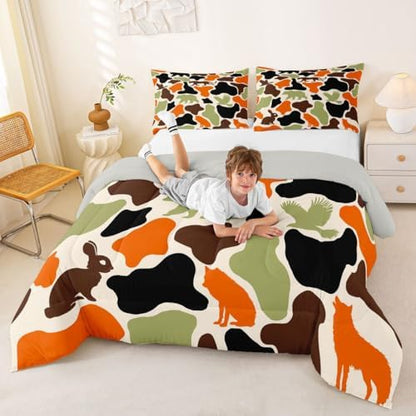 Feelyou Camouflage Bedding Set Soft for Boys Girls, Military Style Comforter Set King Size Army Hunting Duvet Quilt Microfiber Rustic Bear Wolf Bedroom Decor 3 Pcs with 2 Pillow Cases