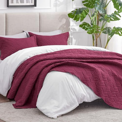 Love's cabin Oversized King Quilt Set, Soft Bedspread Comforter, Burgundy