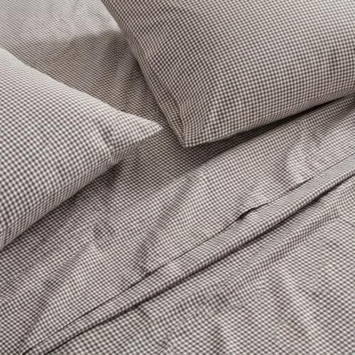 Martha Stewart - Queen Sheet Set with Fitted Sheet & Pillowcases, Cotton Percale Bedding with a Smooth Feel, Deep Pocket, Gingham Brown