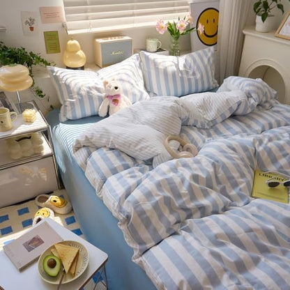LifeTB Blue Striped Comforter Set King, Vintage Blue White Stripes Pattern Printed Comforter with 2 Pillowcases, Breathable Soft Lightweight Bedding Comforter Boho Farmhouse Striped Comforter Set