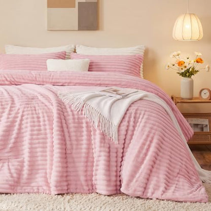HYLEORY Fluffy California King Comforter Set 3 Pieces - Fleece Fluffy Soft & Warm Plush Pink Comforter Sets, Luxury Fuzzy Bedding Sets, All Season Heavy Bed Set Cal King Size with 2 Pillowcases