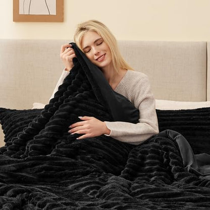 EXQ Home Fluffy Comforter Set California King Size,3 Pieces Bed Set,Dark Black