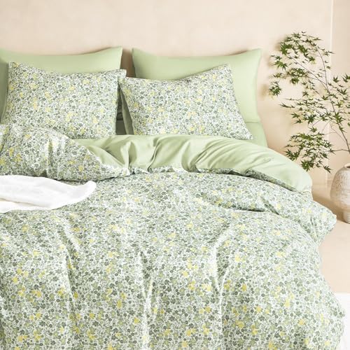 Wake In Cloud - Floral Comforter Set, Cute Vintage Flower Cottagecore Aesthetic for Women Teen Girls, Soft Lightweight Dorm Bedding, 3 Pieces, Sage Green, Full Size