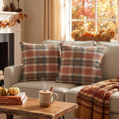 AVOIN colorlife Fall Caramel Brown Plaid Decorative Throw Pillow Covers, 18 x 18 Inch Holiday Scottish Tartan Cushion Case Farmhouse Decoration for Sofa Couch Set of 2