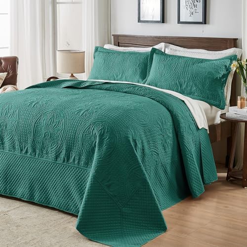 Qucover Oversized King Bedspread, Teal Color King Size Bedspread Oversized, 3 Piece Lightweight California King Quilt Set, All Season Soft Microfiber Persian Pattern Quilted Comforter, 128x120