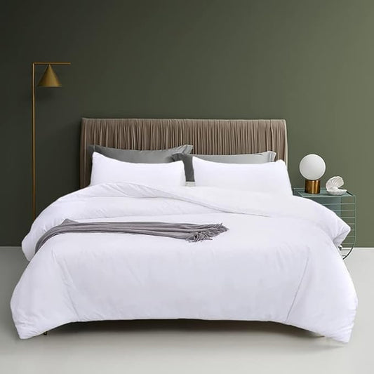 Houseri Fluffy Plain White Bedding Comforter Set - Queen Size Puffy Lightweight Soft Solid Color Bed Quilts - Cozy Women Men Girls Boys Pure White Hotel Dorm Comforter Set