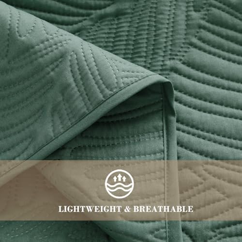 Exclusivo Mezcla Lightweight King Quilt Bedding Set, Soft Microfiber