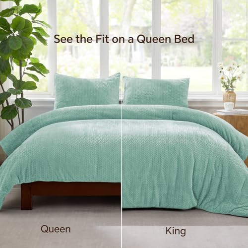 ChiXpace Fleece King Comforter Set Eggshell Blue, Fluffy Bed Set 3 Pieces