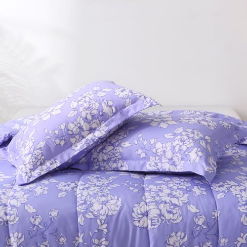 Mooreeke King Size Comforter Sets, Lavender Quilt with White Flower Patterned Bedding for All Seasons, 3-Piece Vintage Bed in a Bag with Fluffy Quilted Reversible Comforter & 2 Pillow Shams