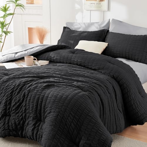 HYMOKEGE Black/Light Grey Queen Comforter Set Seersucker 7 Pieces, All Season Luxury Bed in a Bag Queen for Bedroom, Bedding Set with Comforter, Sheets, Pillowcases & Shams