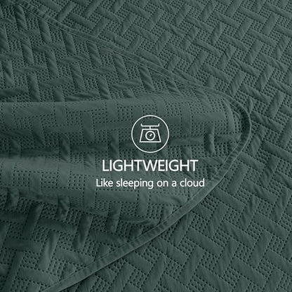 FLYMME Quilts Queen Size,Lightweight Forest Green Bedspreads,Basket Weave Pattern,Ultra Soft Microfiber Bed Coverlet 3 Pieces for All-Seasons (1 Quilt,2 Shams)