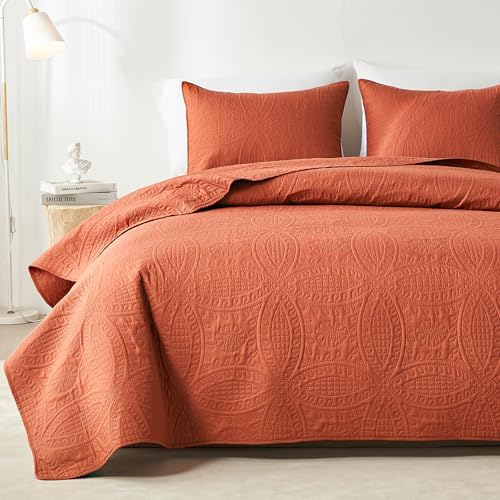 akkialla Twin Quilt Bedding Set,Burnt Orange Ultrasonic Quilt Set,Lightweight Soft Bedspread Coverlet,Modern Style Coin Pattern Bed Cover for All Seasons,2 Piece(1 Quilt,1 Pillow Sham)