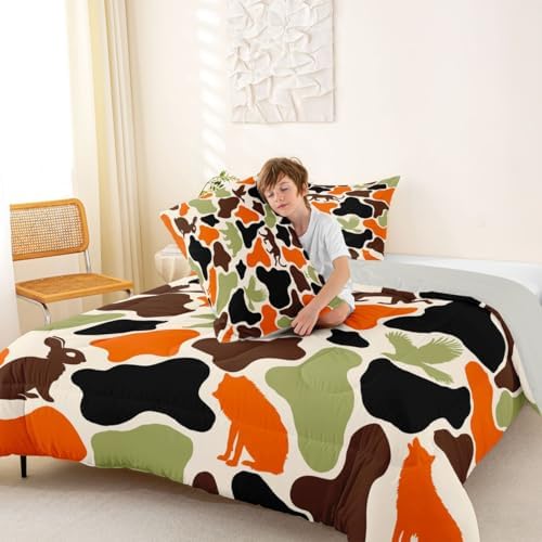 Feelyou Camouflage Bedding Set Soft for Boys Girls, Military Style Comforter Set King Size Army Hunting Duvet Quilt Microfiber Rustic Bear Wolf Bedroom Decor 3 Pcs with 2 Pillow Cases