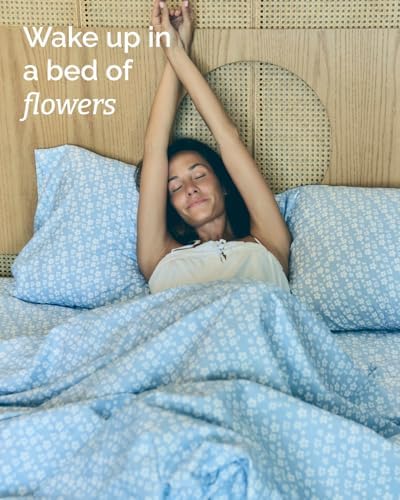 Queen 4 Piece Floral Sheet Set - Soft, Breathable & Cooling - Blue Meadow