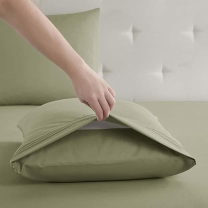 Clara Clark Full Sheets, 6 Piece Set - Hotel Luxury Bed Sheets, Super Soft Bedding Set, Full Size, Sage Green