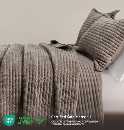 WDCOZY Velvet King Size Quilt Set - Beige Striped Soft Lightweight Bedspread, Tan Neutral Ribbed Farmhouse Country Rustic Coverlet, Taupe Camel Modern Bedding Kakhi Warm Thin Comforter, 3 Pieces