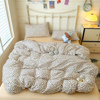 mixinni Muted Retro Leopard Print Duvet Cover Set Queen Size, 3PCS Cute Sexy Cheetah Bedding, 100% Cotton Double Gauze Soft Aesthetic Cream Vintage Bedding Set with 2 Pillowcases for Girls Women