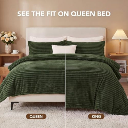 HYLEORY Fluffy Queen Comforter Set 3 Pieces - Fleece Fluffy Soft & Warm Plush Olive Green Comforter Sets, Luxury Fuzzy Bedding Sets, All Season Heavy Bed Set Queen Size with 2 Pillowcases