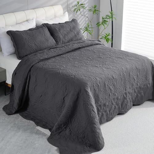 EVENHUG Oversized King Bedspreads California King Quilt Set with Pillow Shams Extra Wide Large King Size Quilts Lightweight Coverlet Bedding Sets Dark Grey 120"x120"