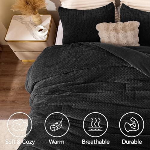 ChiXpace Fleece Queen Comforter Set Black, Fluffy Flannel Bed Set 3 Pieces