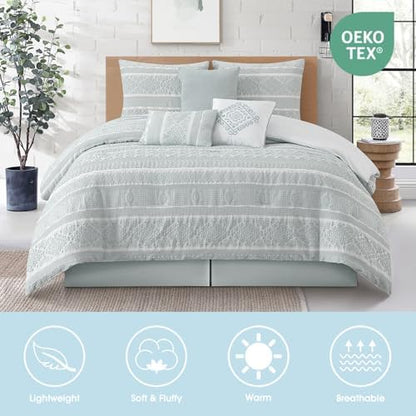 LANCO MODERN LIFESTYLE 7 Piece California King Comforter Set, Dusty Green, Elegant Jacquard with Patchwork, Stylish and Cozy Bedding Collection, Premium Bedding Set with Bedskirt, Shams and Pillows