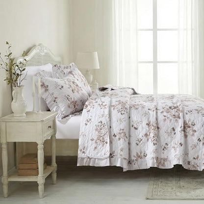 HORIMOTE HOME Khaki Ruffled Quilt Queen Size with 2 Pillow Shams, Shabby Chic Floral Printed Reversible Bedspread Coverlet, Soft Lightweight Comforter Bed Cover for All Season, 3 Pieces, 90x96 inches