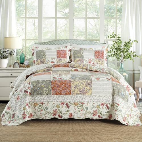 Yvooxny 3-Piece Quilt Set King Size Quilted Bedspread Reversible Country Style Floral Real Patchwork Bedding Quilt Set with Ruffles with Pillowcases for All Seasons, 108 * 96 Inches