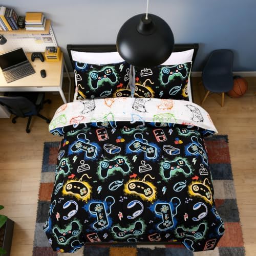 Holawakaka Kids Glow in The Dark Gamer Queen Size Bedding Set 5 Pieces