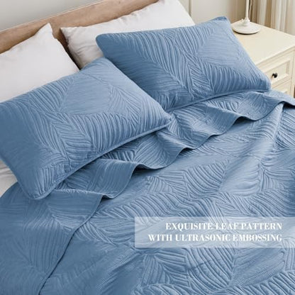 Exclusivo Mezcla 3-Piece Lightweight California King Quilt Bedding Set