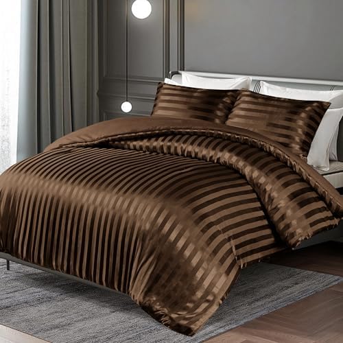 Whale Flotilla 2-Piece Reversible Silky Soft Breathable Twin Comforter Set