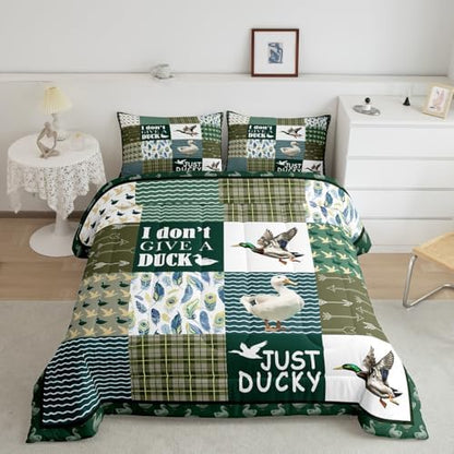Feelyou Duck Hunting Bedding Set Retro Wild Duck King Comforter Set Teen Boys Men,Wildlife Animal Mallard Duck Bed Comforter Hunting Green Plaid Quilt Duvet Insert for Hunter with 1 Pillow Cases