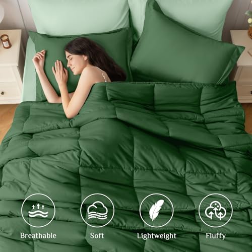JOLLYVOGUE Twin Comforter Set, Ultra-Soft Bed in a Bag Twin Size 5 Pieces, Oeko-TEX Certified Bedding Set with Down Alternative Comforter, Sheets, Pillowcases & Shams, Dark Green & Light Green