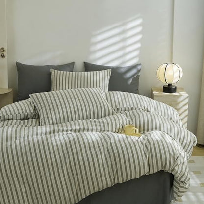 King Comforter Set Grey Striped Comforter Set, Reversible 3 Pieces Striped Bedding Set for All Seasons, Retro Stripes Pattern Printed Comforter with 2 Pillowcases Fluffy Soft Lightweight Bed Set