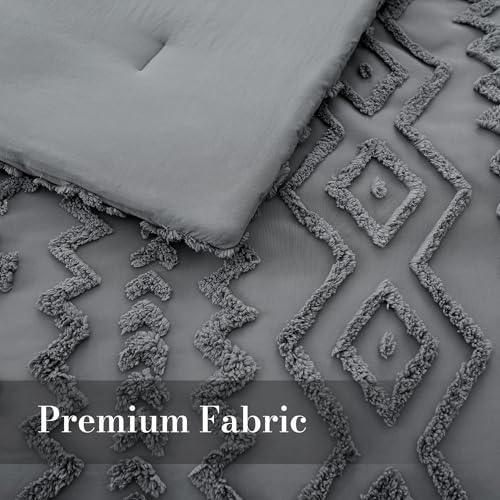 Amélie Home Tufted Boho Comforter Set Twin Size, 2 Pieces Soft Textured Bed Set, Lightweight Breathable Comforter for All Seasons, Farmhouse Shabby Chic Jacquard Bedding, Cozy Gift for Women, Grey