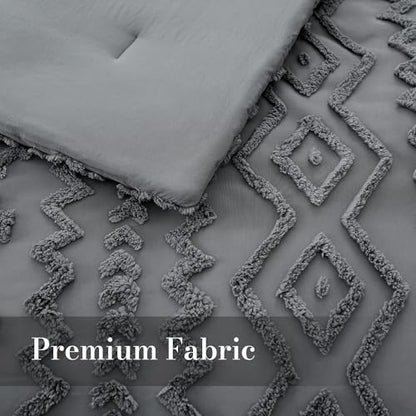 Amélie Home Tufted Boho Comforter Set Twin Size, 2 Pieces Soft Textured Bed Set, Lightweight Breathable Comforter for All Seasons, Farmhouse Shabby Chic Jacquard Bedding, Cozy Gift for Women, Grey